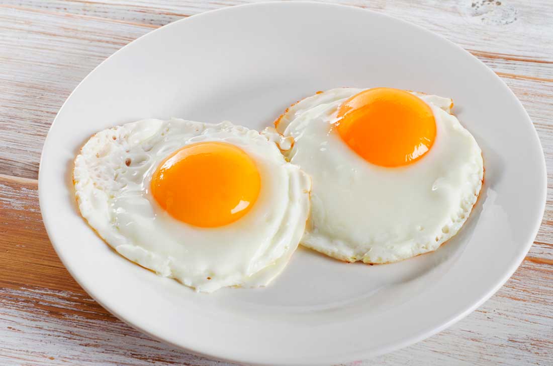 Cómo hacer huevos estrellados perfectos 1