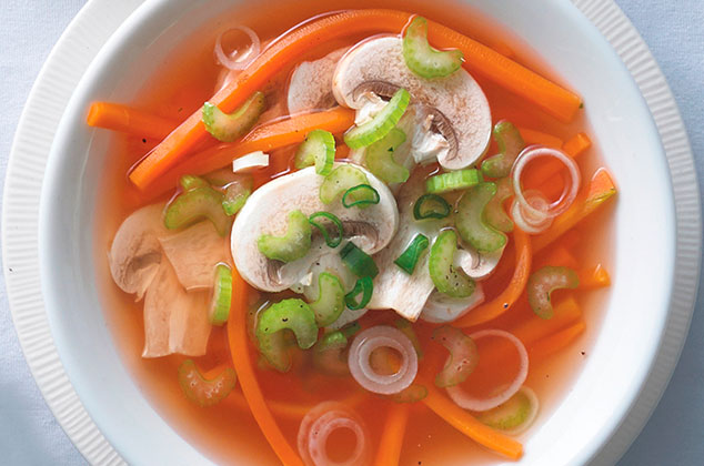 Receta de Sopa de fideos de zanahoria rallada