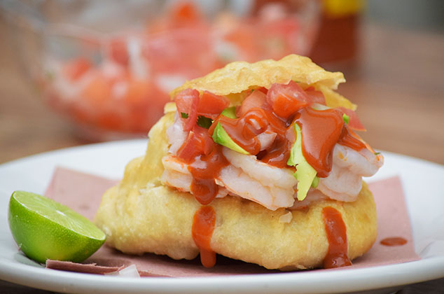 Empanadas de camarón fritas