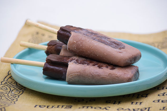 Receta de Paletas de hielo de chocorrol