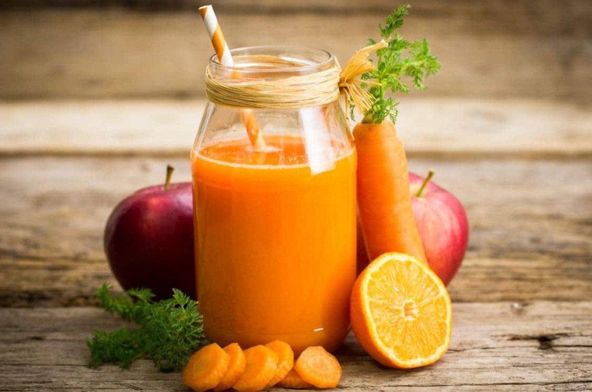 Jugo de zanahoria, pera y mandarina