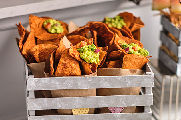 Nachos con guacamole