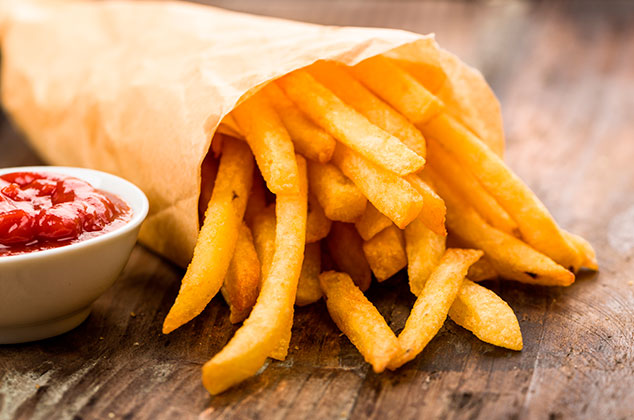 Papas fritas o a la francesa crujientes