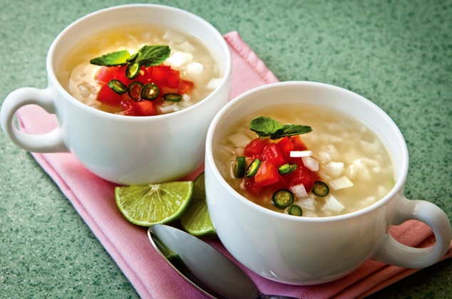 Consomé de pollo blanco con arroz