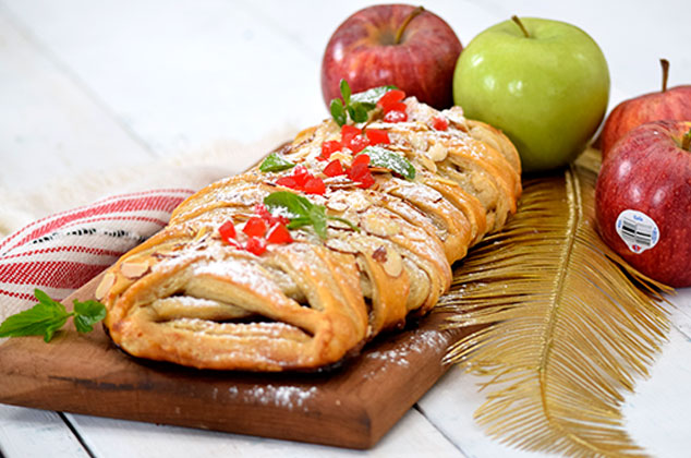 Strudel de manzana trenzado con hojaldre | Cocina Vital