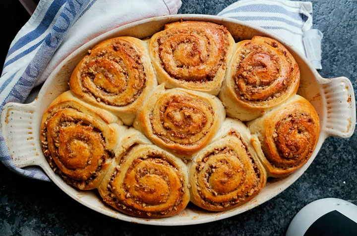 Receta de Roles de canela glaseados