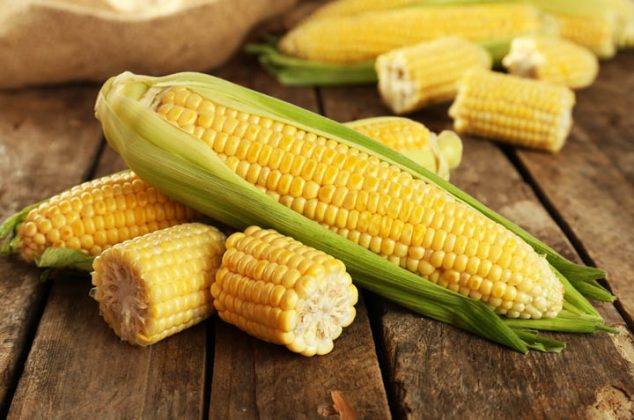 Cómo desgranar un elote fácil y rápido