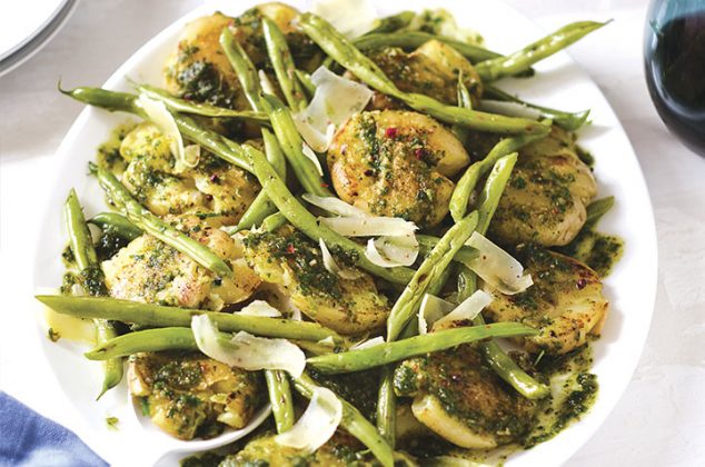 Papas cambray con pesto de perejil