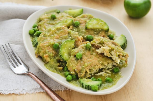 Tortitas de pollo en salsa verde