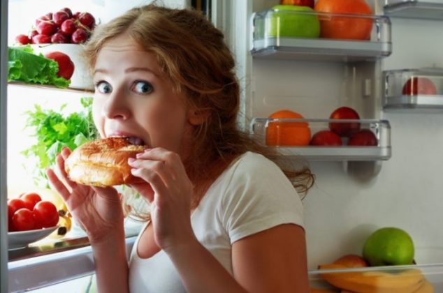 ¿Quieres adelgazar? No debes comer estos alimentos después de las 4 pm