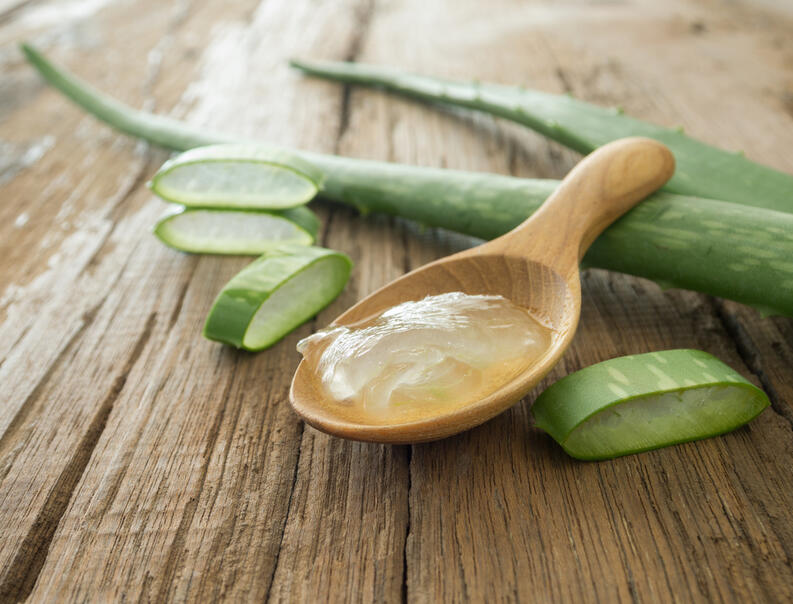 mascarillas con aloe vera arrugas y manchas