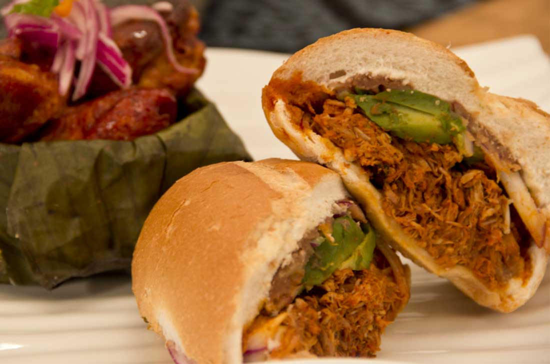 torta de cochinita pibil 