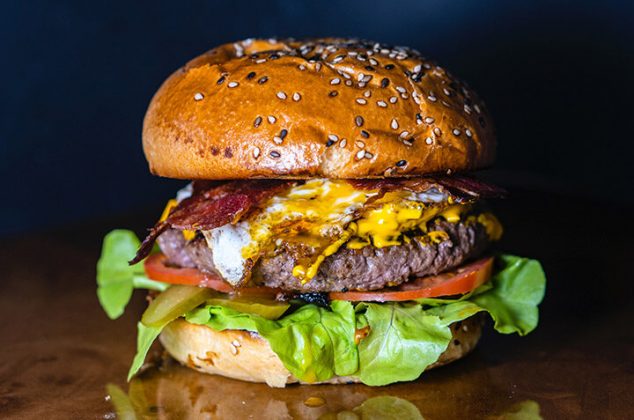 Anatomía de la Tomato Ketchup Burger para una tarde perfecta