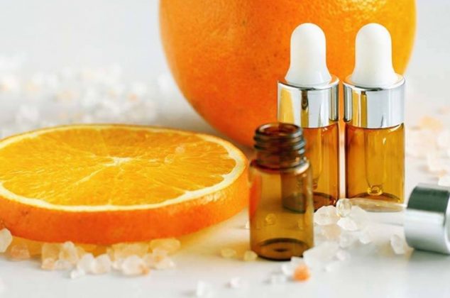 Cómo hacer un suero casero de vitamina C para el rostro