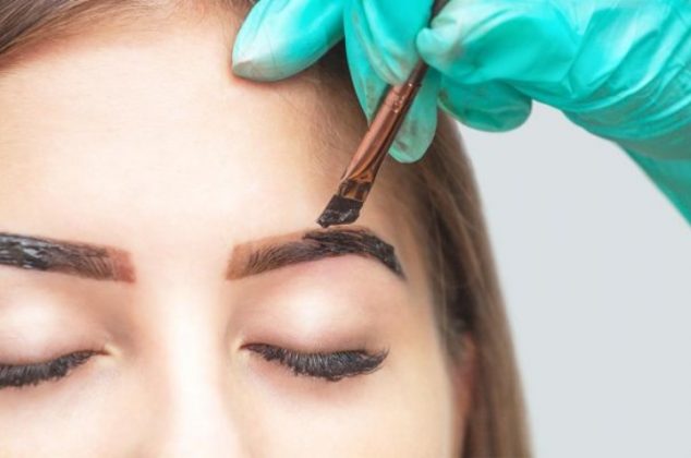 Cómo hacer tinte casero para cejas, ¡de forma rápida y sencilla!