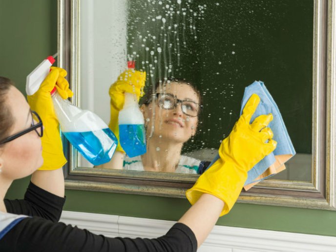 usos del vinagre en limpieza espejos casa