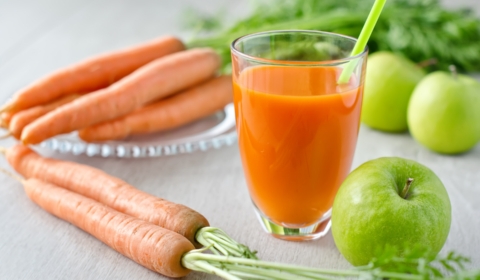 jugo de manzana y zanahoria