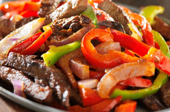 fajita de res con pimientos