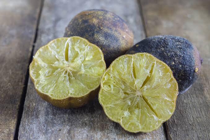 Aplica este remedio casero con limón para eliminar malas energías 1