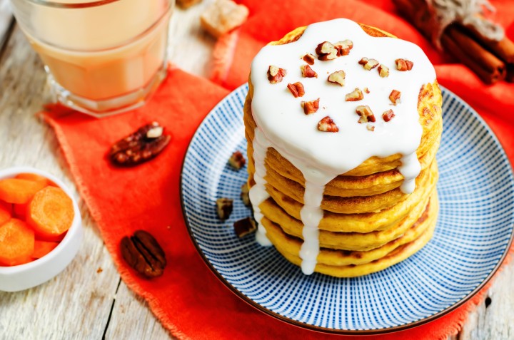 hot cake de pastel de zanahoria saludable