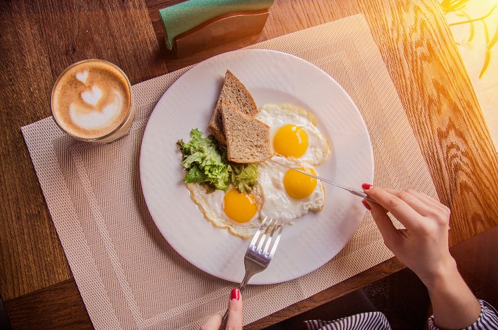 huevos para desayuno