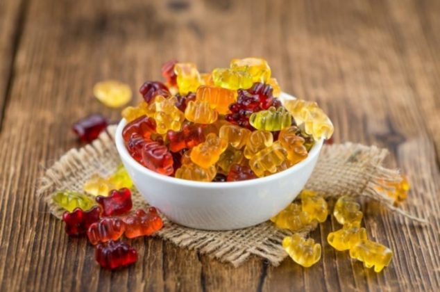 Cómo hacer gomitas de colágeno caseras para cuidar tu piel, uñas y pelo