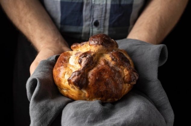 Celebra Día de Muertos con esta receta de Pan de muerto mixteco