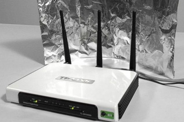 Truco con papel aluminio para mejorar la señal del wifi