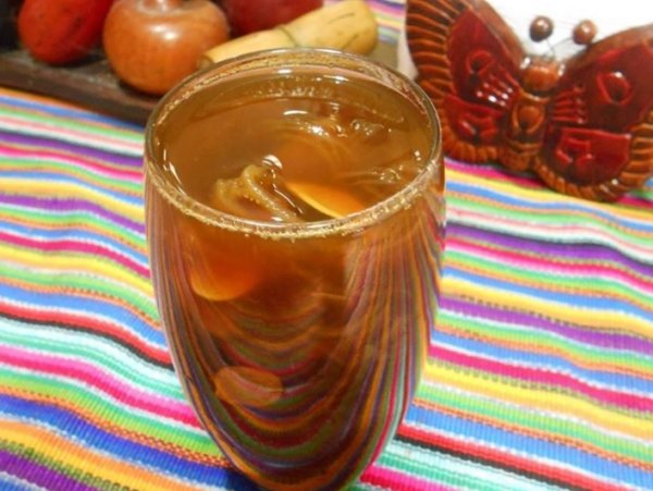 agua de chilacaoyota o chilacayote 