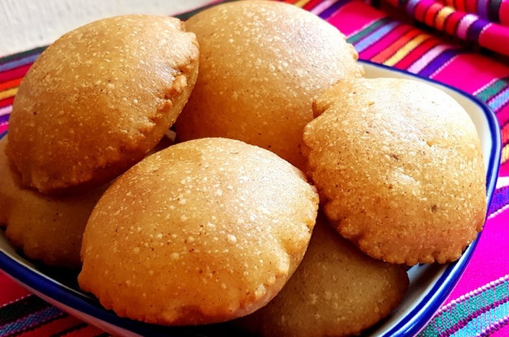 gorditas de piloncillo y café de olla