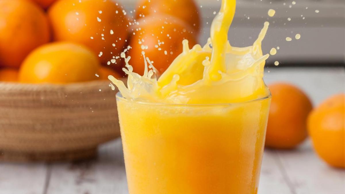 jugo de naranja con huevo de codorniz