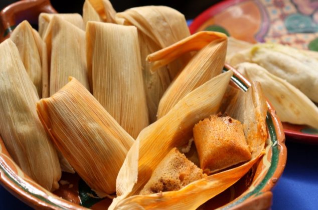 Masa de maíz o harina para tamales, ¿con cuál quedan mejor?