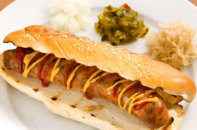 Hot dogs con salchichas vegetarianas