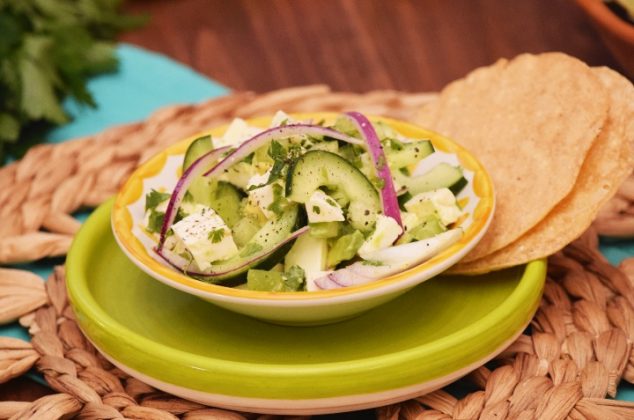 Ceviche de queso panela y tomate ¡Delicioso y nutritivo!