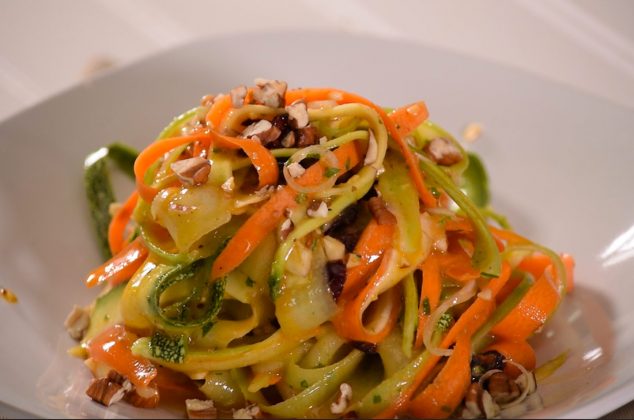 ensalada de fideos de verduras