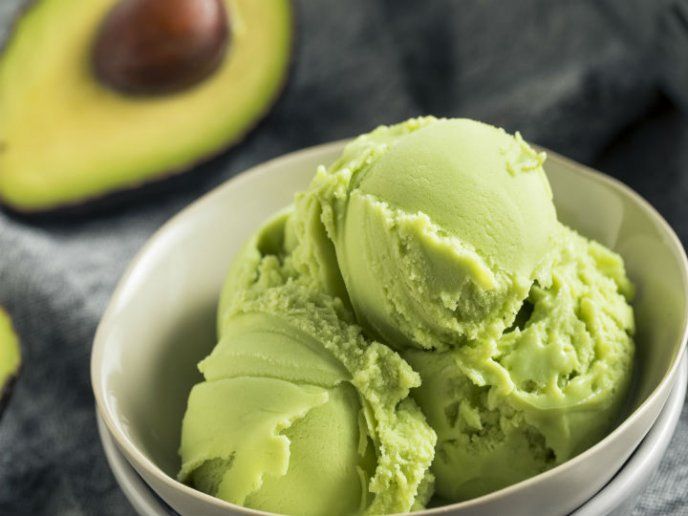 postres fríos para el calor helado de aguacate