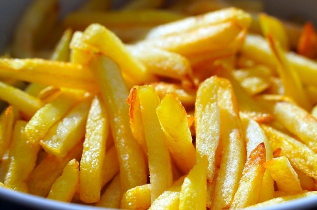 Receta para hacer papas fritas crujientes y perfectas sin usar aceite