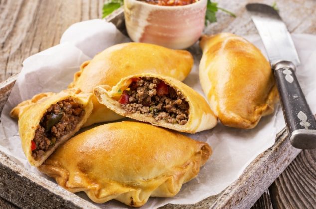 Cómo hacer empanadas argentinas ¡En 6 sencillos pasos!