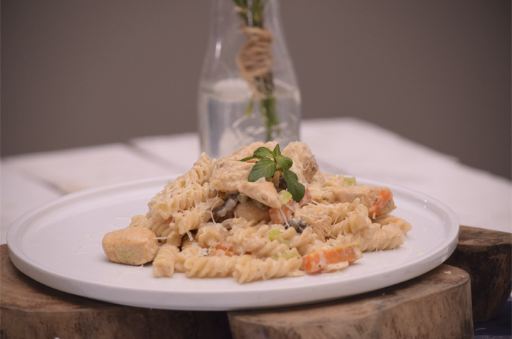 Receta de pasta cremosa con pollo 