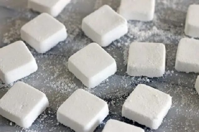 Aprende cómo hacer pastillas de limpieza multiusos con 2 ingredientes