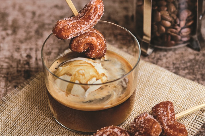 café affogato con churros