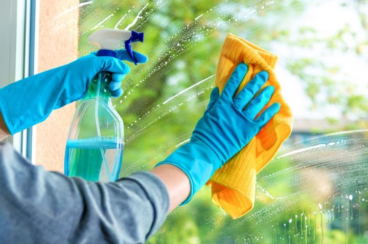 cómo desengrasar las ventanas cocina