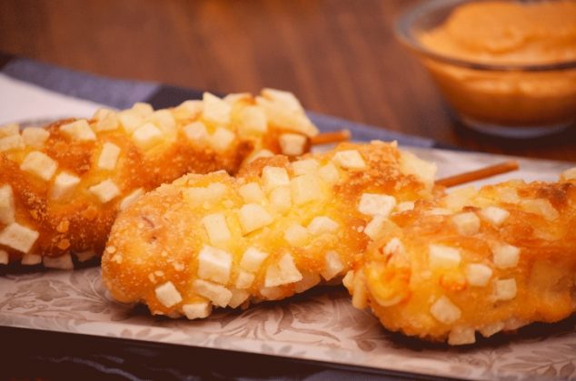 Cómo hacer banderillas coreanas o banderillas corn dogs ¡En 7 pasos!