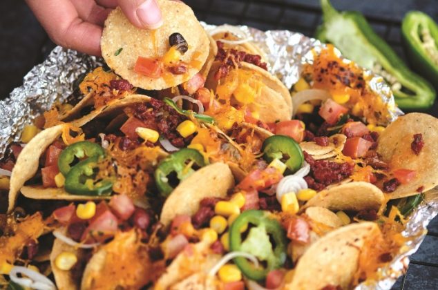 Exquisitos nachos envueltos al grill ¡En solo 5 pasos!