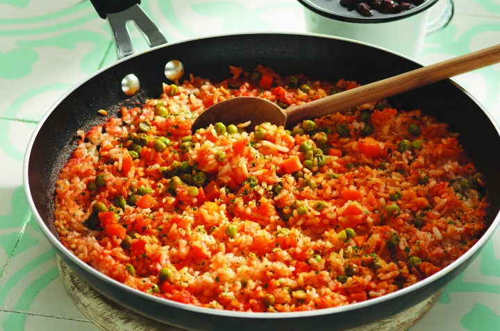 cómo hacer arroz rojo