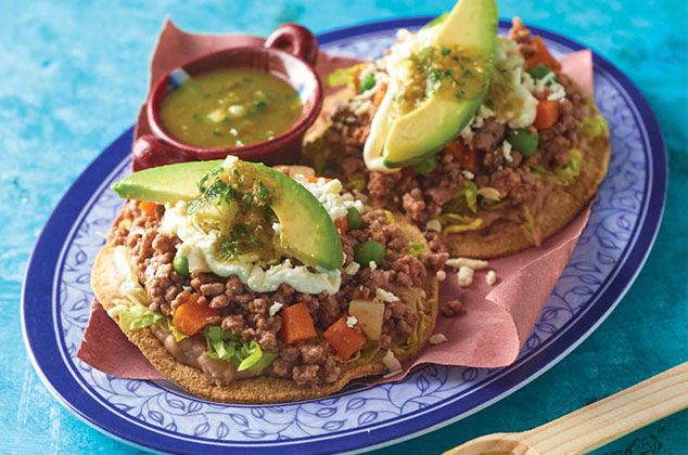 tostadas de picadillo