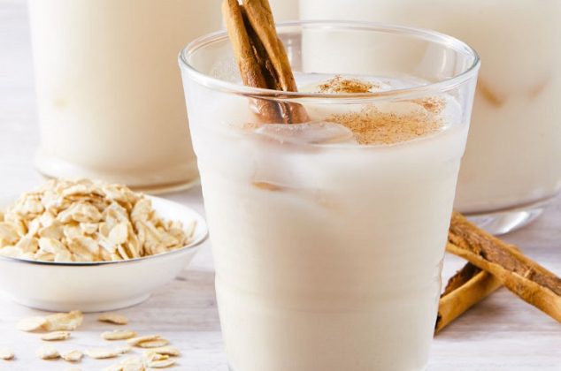 Cómo hacer una cremosa agua de nuez con avena en 3 pasos