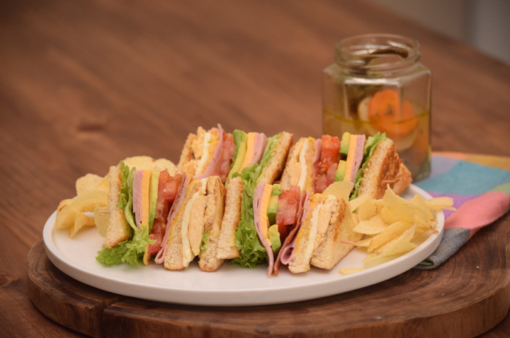 receta de club sandwich