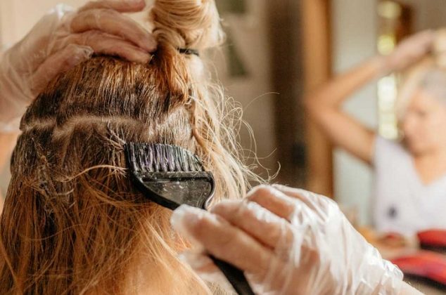 4 métodos naturales para teñir el cabello con ingredientes caseros