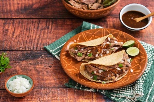 ¡Para chuparse los dedos! Deliciosos tacos de barbacoa